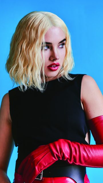 專訪當紅化妝師Isamaya Ffrench 猶如科幻電影的創意妝容