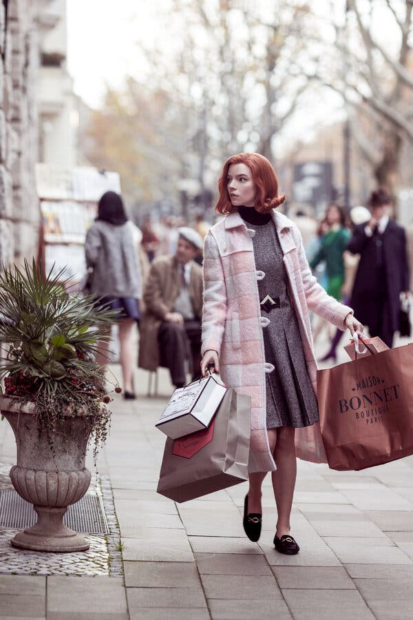 香港Outlet 2025:15個香港隱世名牌 Outlet推薦!Balenciaga丶Saint Laurent 、Chloé 哪個品牌最值得逛?