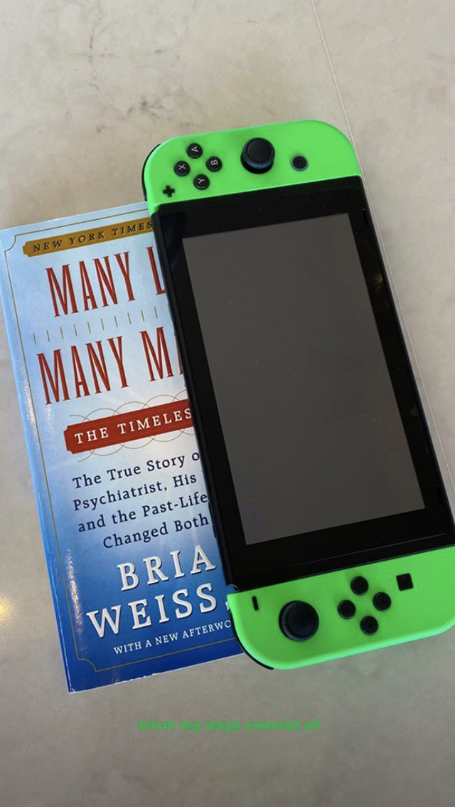 自我隔離的 Kendall Jenner 披露，這位超模原來是一個任天堂打機大師？