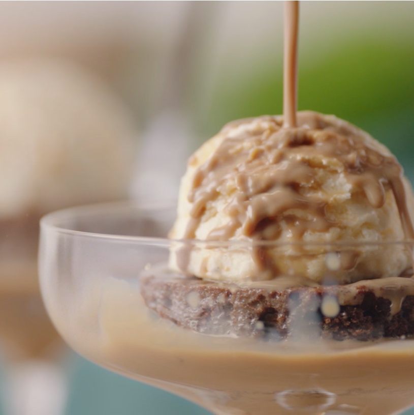 #ChristmasInVogue 聖誕大餐的昇華甜點 Baileys Affogato，3分鐘成就最完美的秘密武器