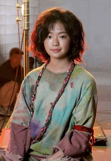 Netflix《Sweet Home 2》｜李施昤、高旻示、朴圭瑛、高允貞、金詩雅，整合撐起顏值與智力的 5 大吸睛女演員！