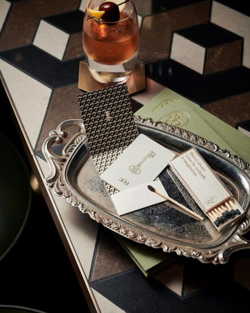 何處約上好友相聚釋放壓力?尋找 8 間香港中上環隱世酒吧