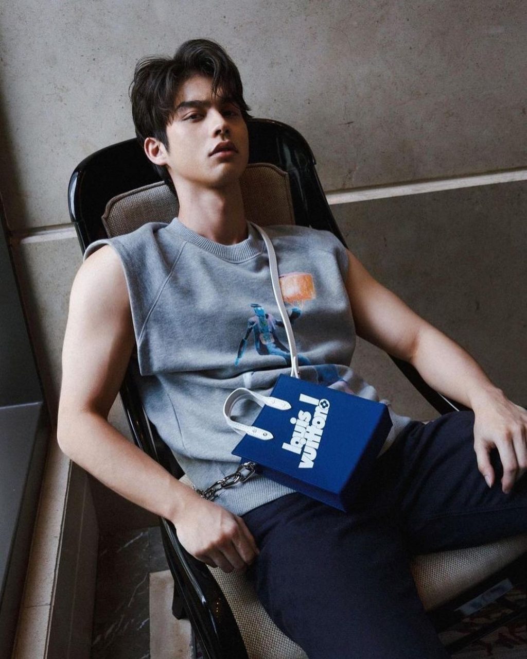 跟着Bright用情侶袋：精選 Louis Vuitton 全新男裝手袋，女生用起來特別型格！