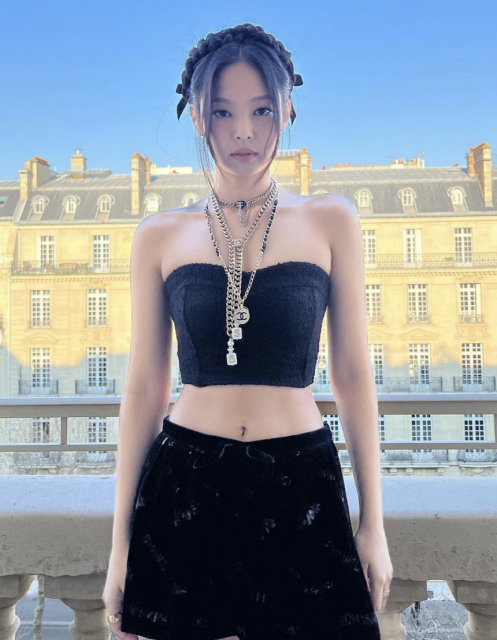 甜食控Jennie如何保持完美腰線和45公斤體重?