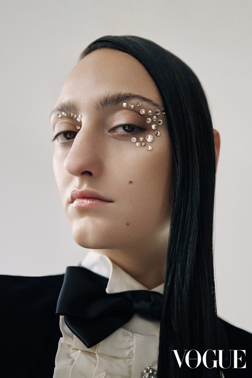 2023新年彩妝：趕上「珠寶眼妝」潮流 以閃耀造型迎新春