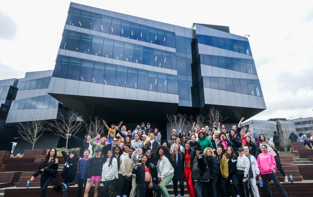 Nike Women 2023 全球發佈會凝聚世界頂尖女性運動員、創作者與社群影響者！以極具啓發的運動體驗和分享推動女性變得更好