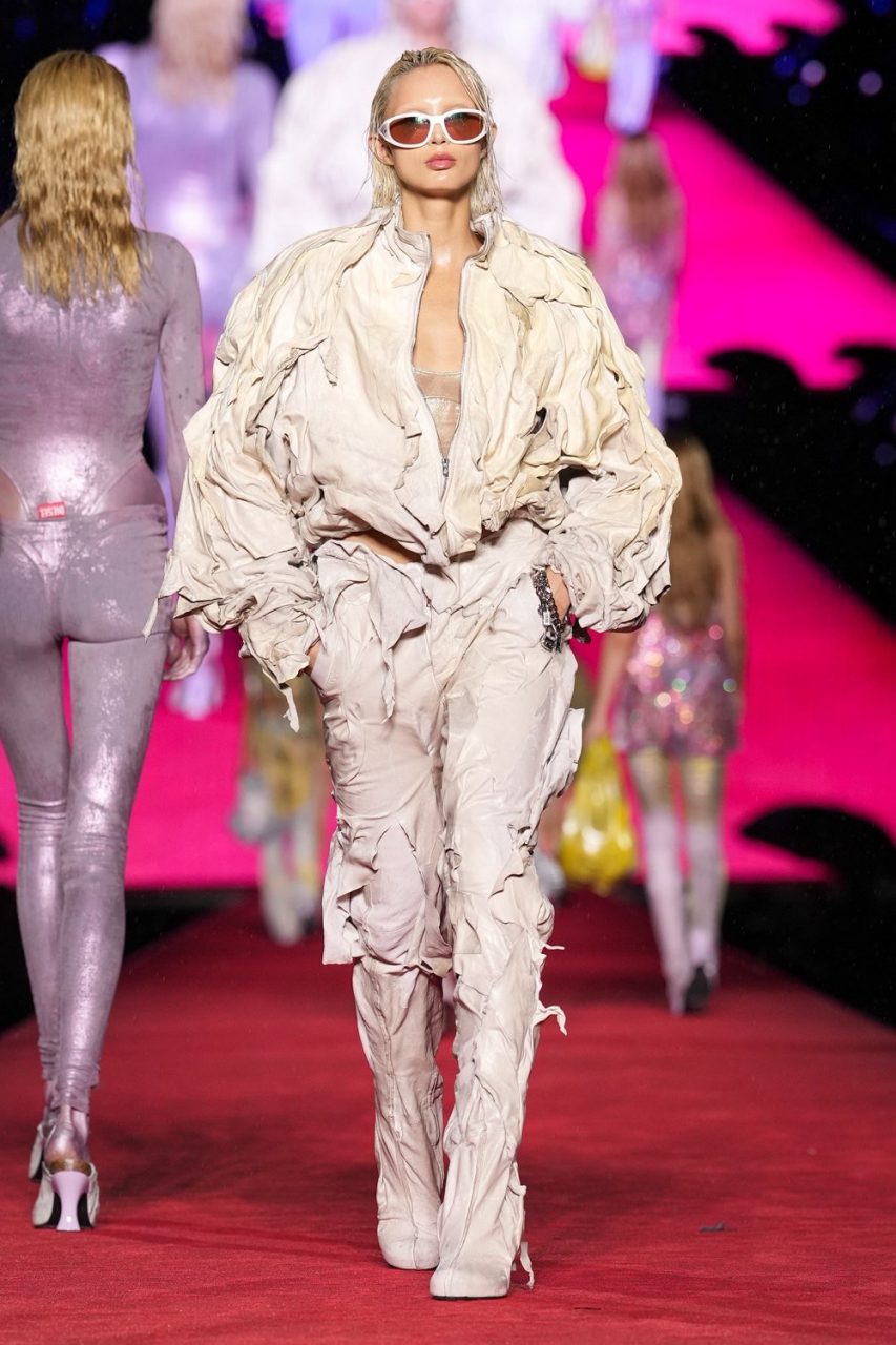 Diesel 結合「創造」與「破壞」兩種型態，締造出專屬於當代的時尚風格｜Spring / Summer 2024