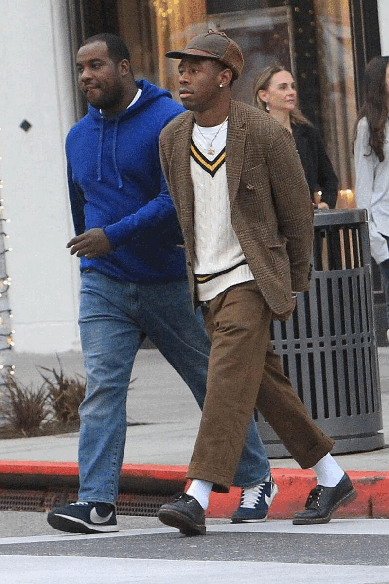 現在年輕人愛穿得像「爺爺」一樣？「Grandpacore」美學將成為 2024 年全新時尚趨勢！