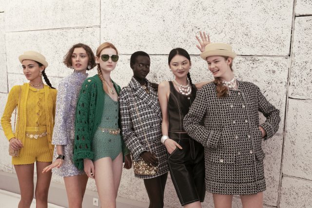 11月5日香港登場! CHANEL 2024/25早春度假系列時裝展選定香港舉行